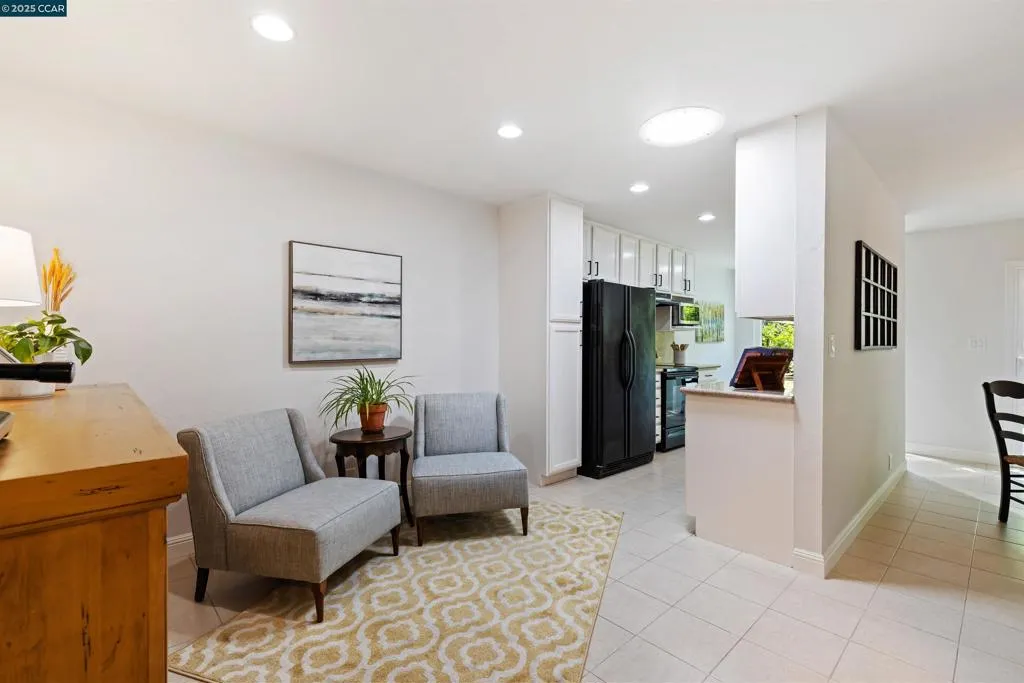 1513 Siskiyou Dr, Walnut Creek, California 94598 home-pic-18