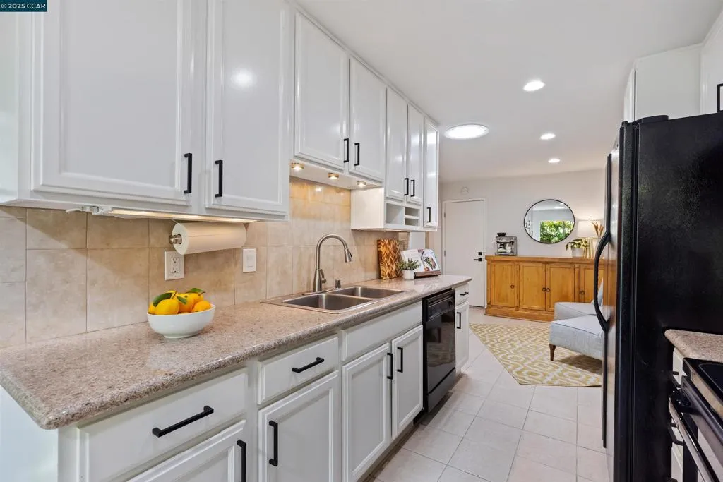 1513 Siskiyou Dr, Walnut Creek, California 94598 home-pic-13