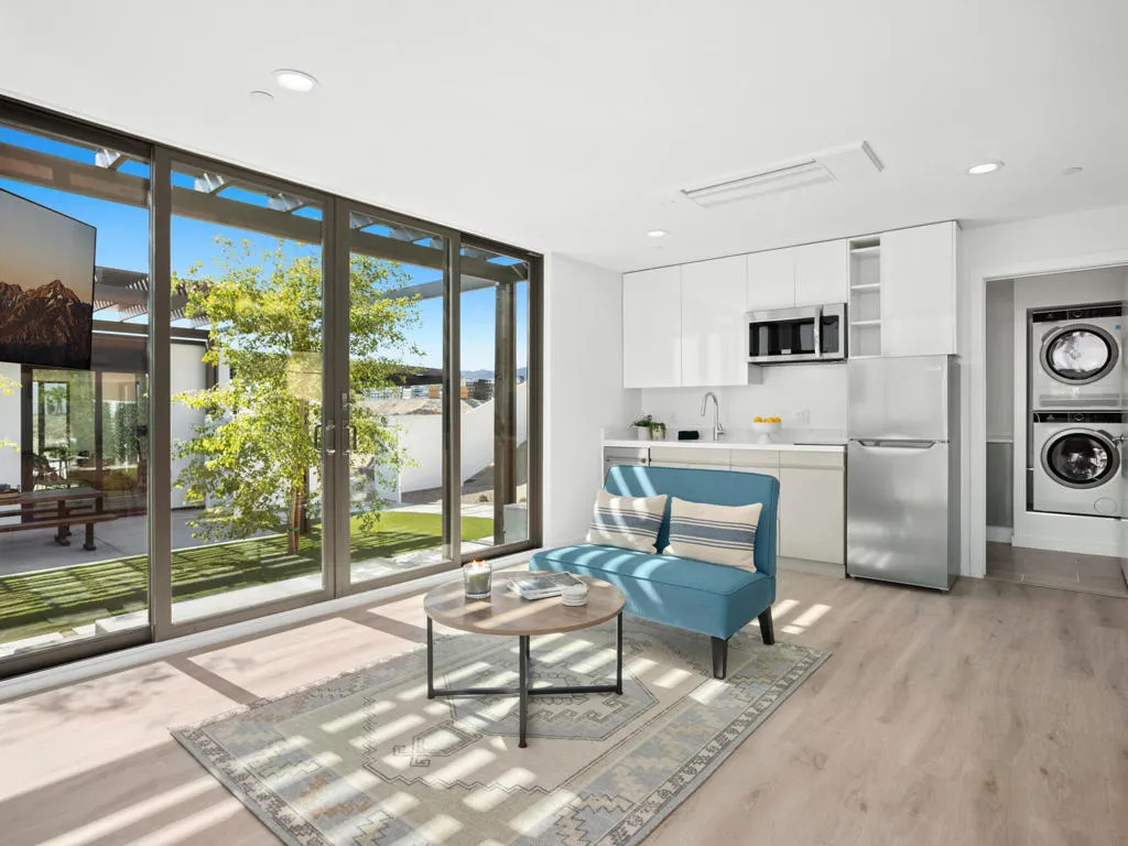 13845 Scenic Crest Circle, Desert Hot Springs, California 92240 home-pic-24