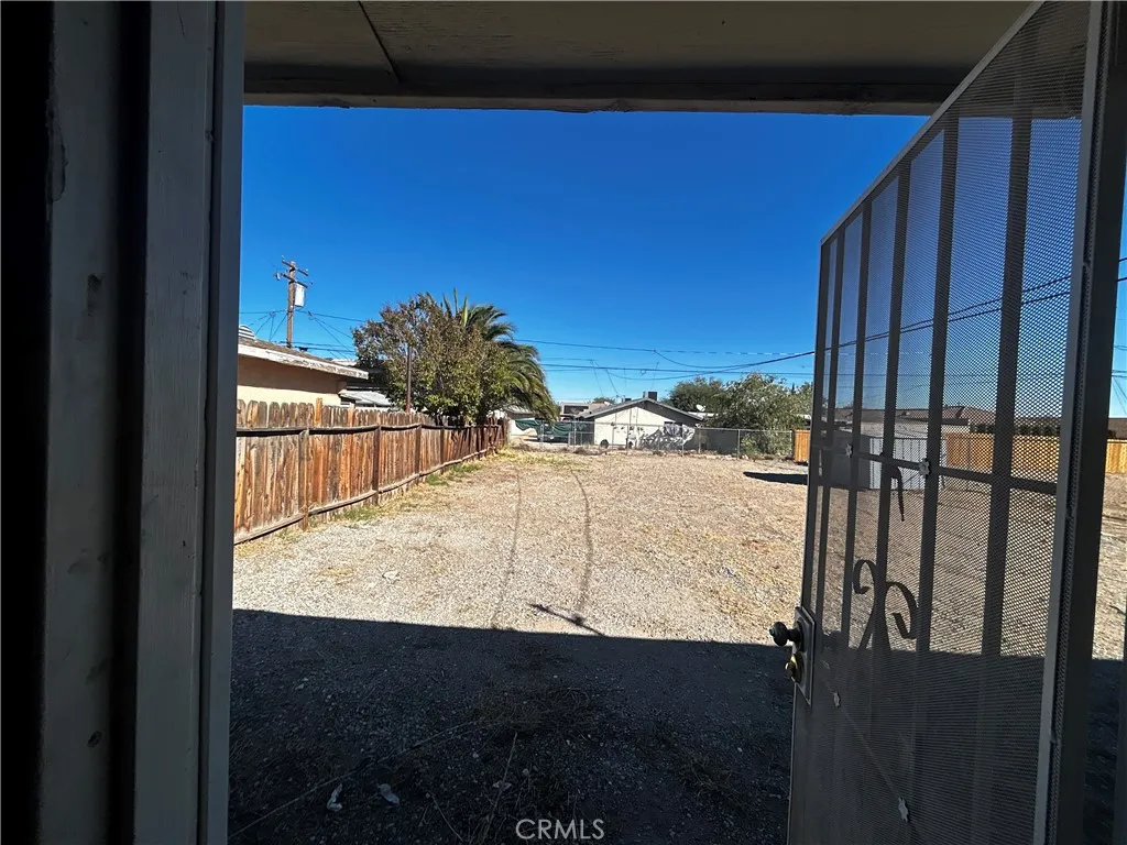 16410 Spruce, Hesperia, California 92345 home-pic-18