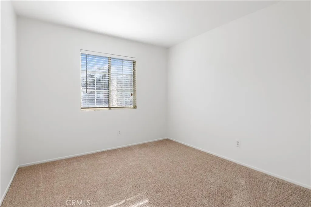 1333 Soundview Circle, Corona, California 92881 home-pic-27