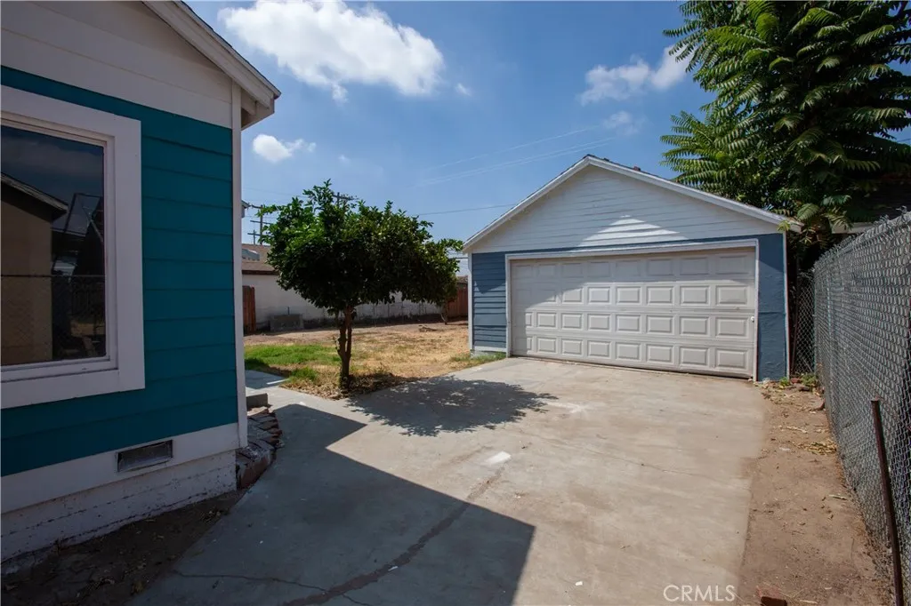 7250 Del Rosa Avenue, San Bernardino, California 92404 home-pic-4