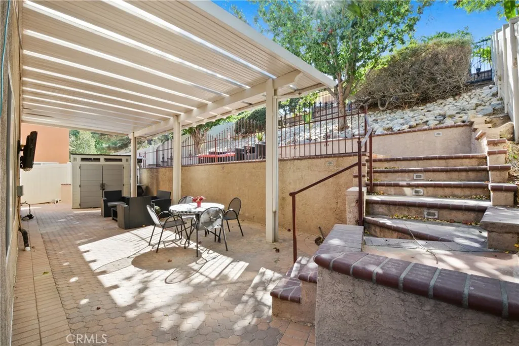17049 La Vesu Rd., Fontana, California 92337 home-pic-21