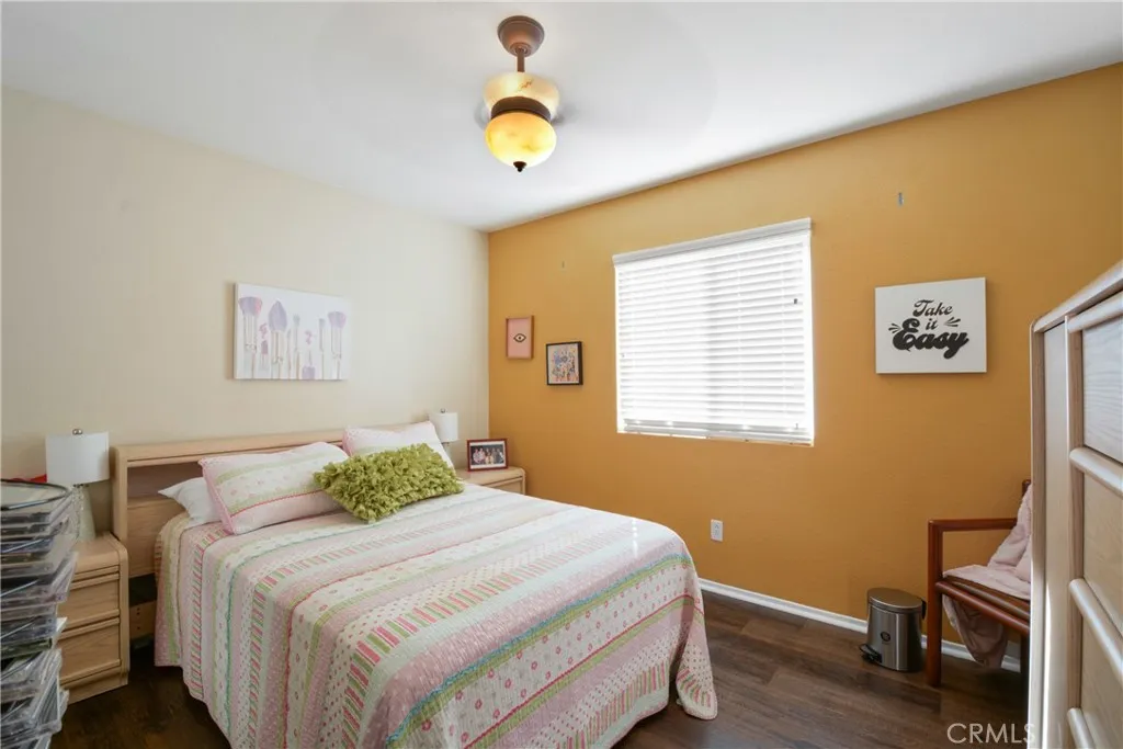 17049 La Vesu Rd., Fontana, California 92337 home-pic-18
