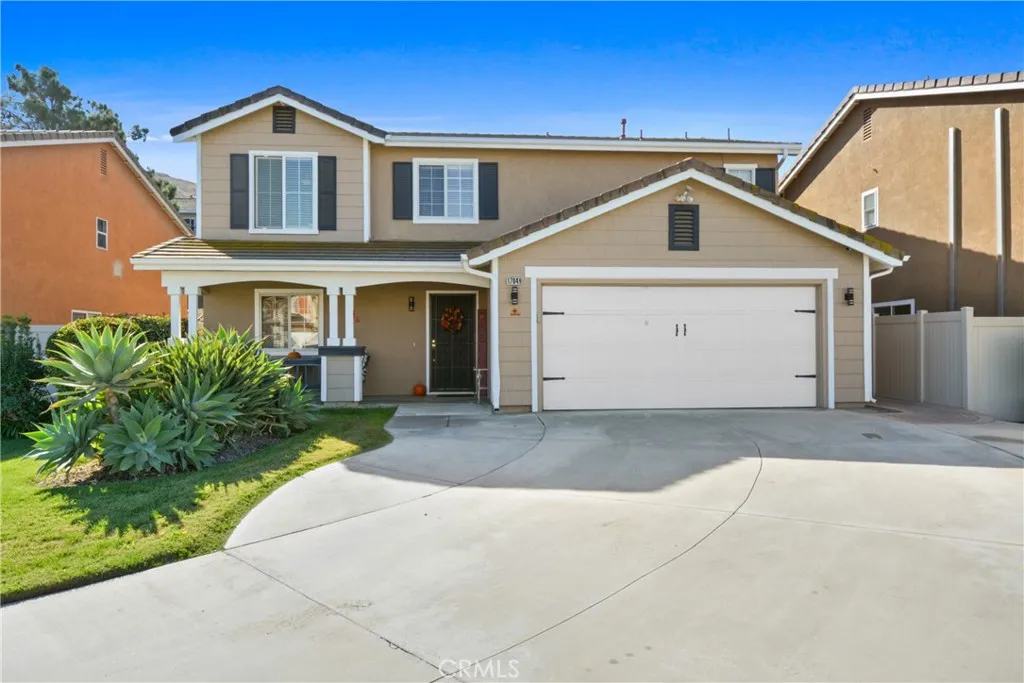 17049 La Vesu Rd., Fontana, California 92337 home-pic-1