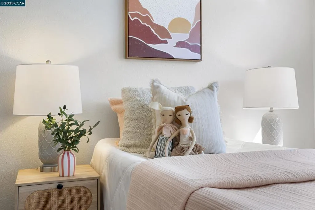 6033 Ashley Ct, Pleasanton, California 94588 home-pic-18