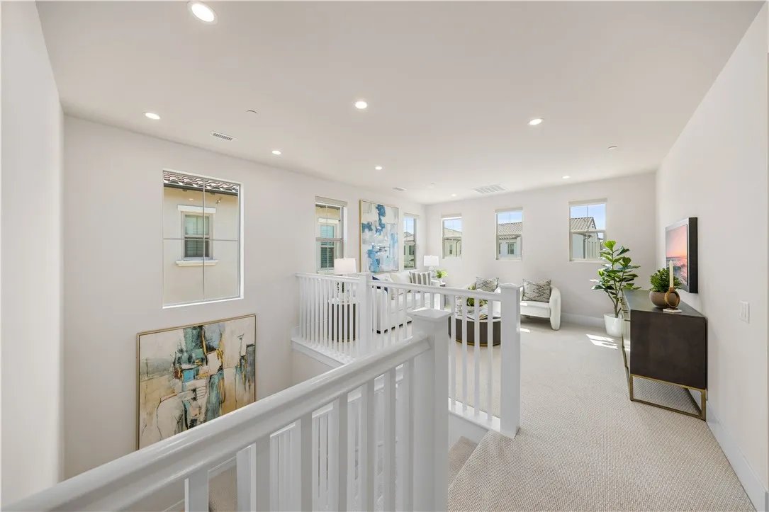 122 Mossvine, Irvine, California 92618 home-pic-32