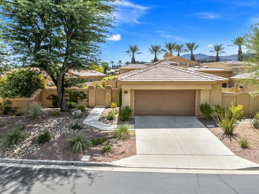 703 Box Canyon Trail, Palm Desert, California 92211 home-pic-4