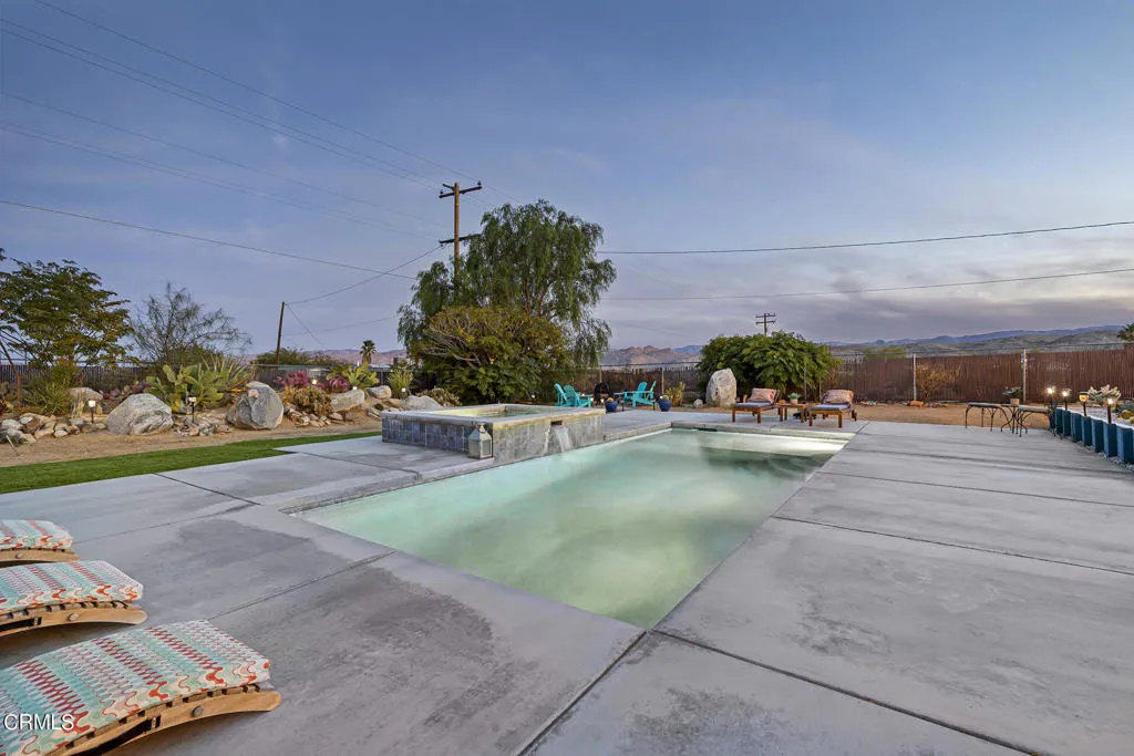 4741 Avenida Del Sol, Joshua Tree, California 92252 home-pic-44