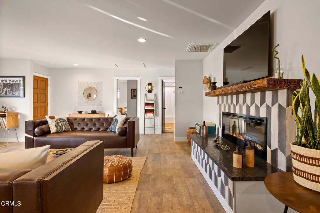 4741 Avenida Del Sol, Joshua Tree, California 92252 home-pic-5