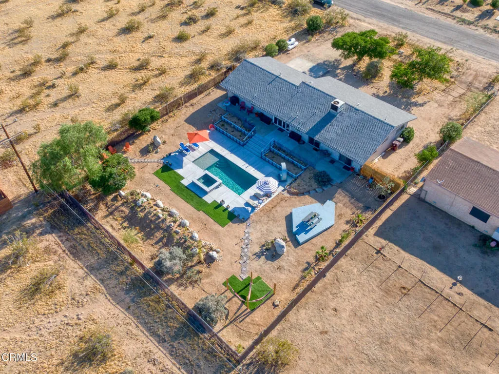 4741 Avenida Del Sol, Joshua Tree, California 92252 home-pic-38