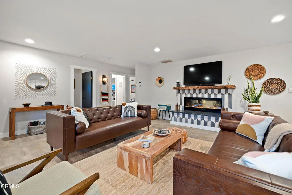 4741 Avenida Del Sol, Joshua Tree, California 92252 home-pic-9