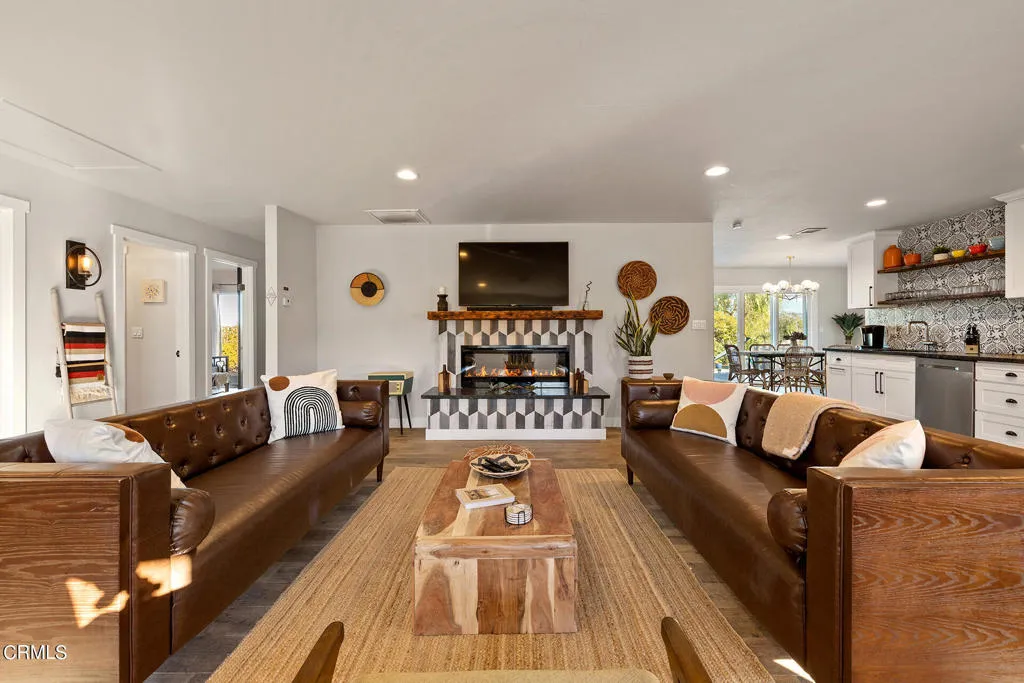 4741 Avenida Del Sol, Joshua Tree, California 92252 home-pic-4