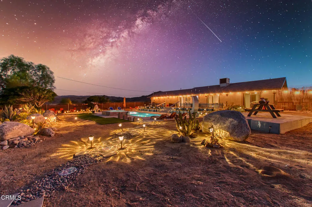 4741 Avenida Del Sol, Joshua Tree, California 92252 home-pic-49