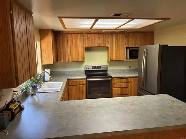 2367 Marshall Way, Alpine, California 91901