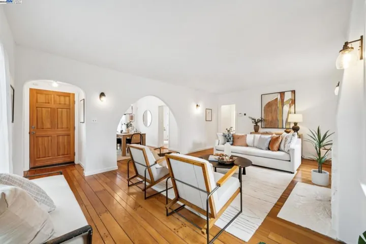 3764 35th Avenue, Oakland, California 94619