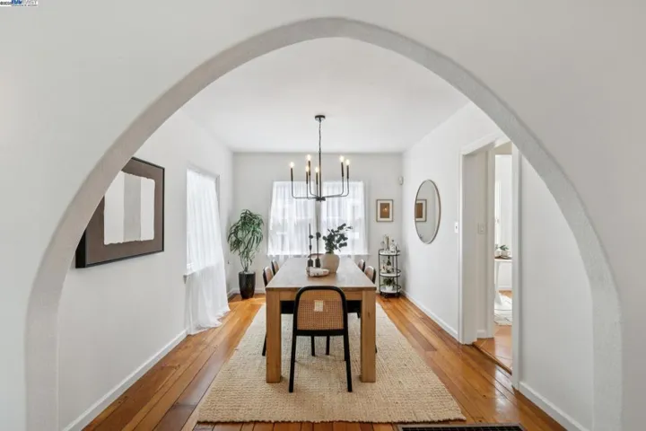 3764 35th Avenue, Oakland, California 94619