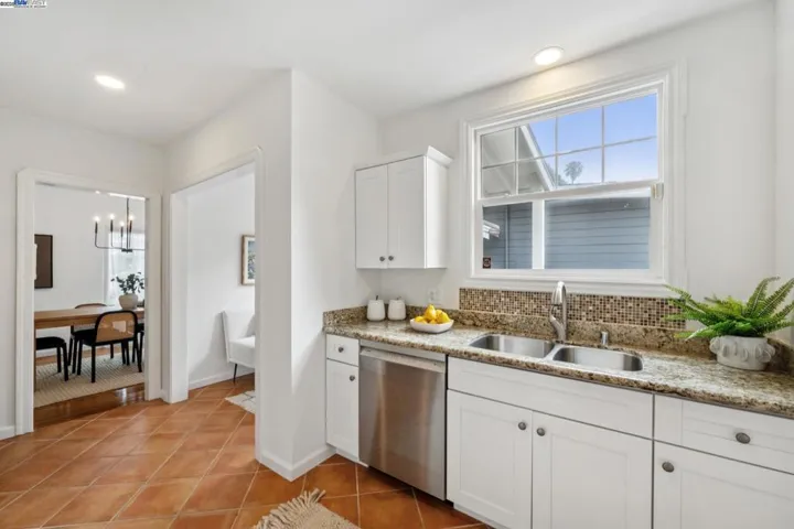 3764 35th Avenue, Oakland, California 94619