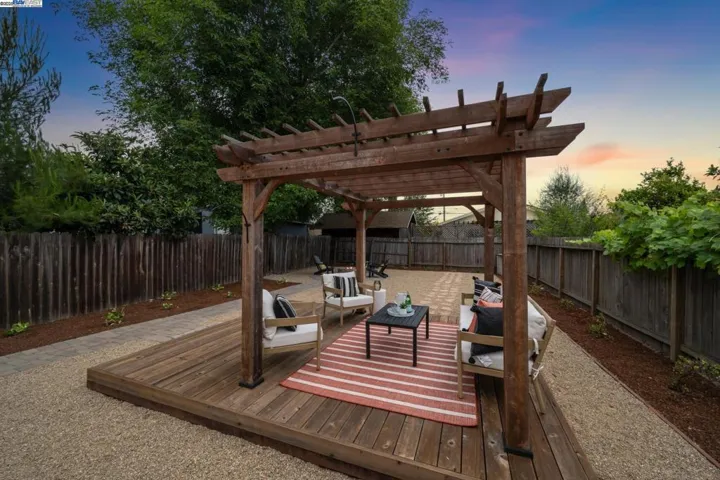3764 35th Avenue, Oakland, California 94619