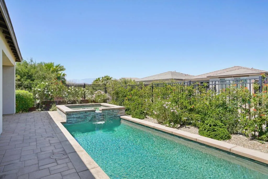 82740 Timber Creek Way, Indio, California 92201 home-pic-32