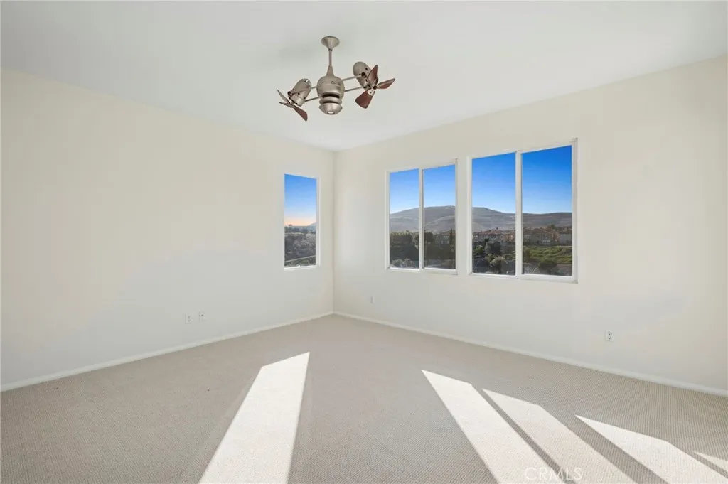 15 Calle Alumbrado, San Clemente, California 92673 home-pic-25