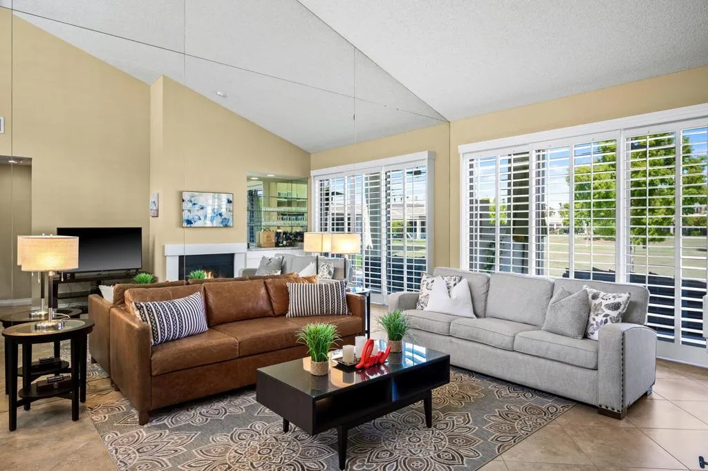 55706 Riviera, La Quinta, California 92253 home-pic-10