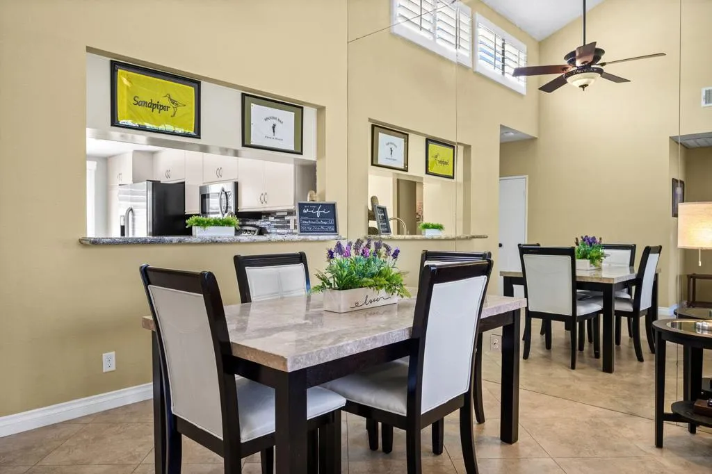 55706 Riviera, La Quinta, California 92253 home-pic-14