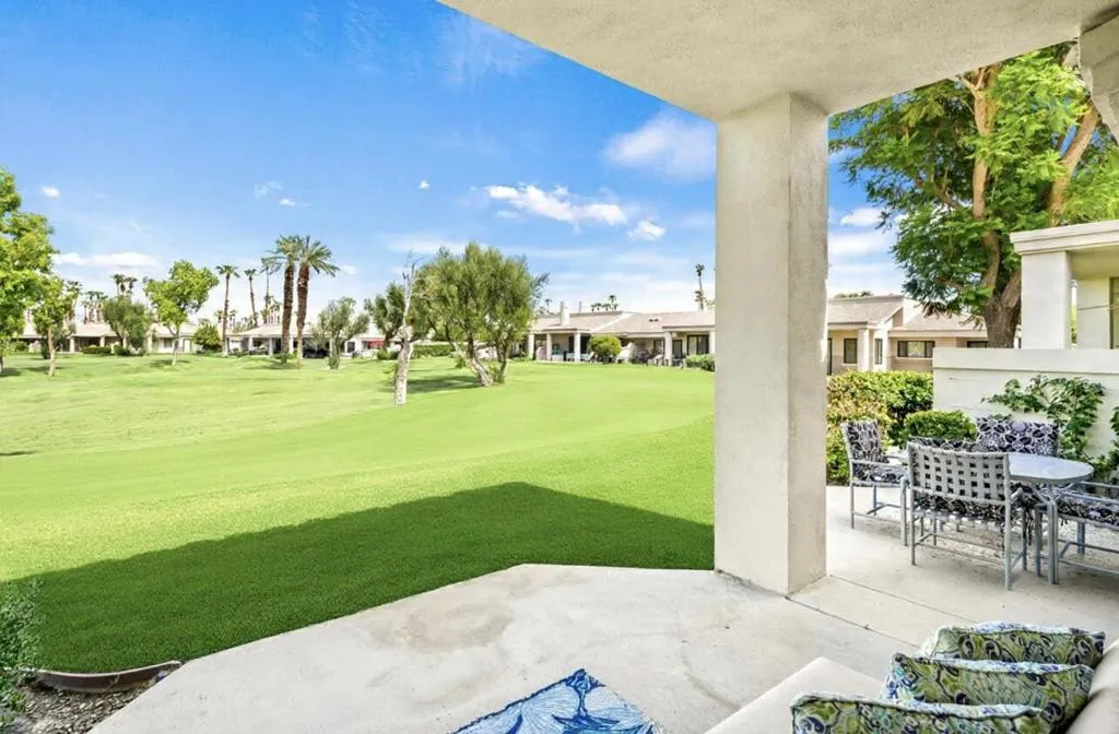 55706 Riviera, La Quinta, California 92253 home-pic-35