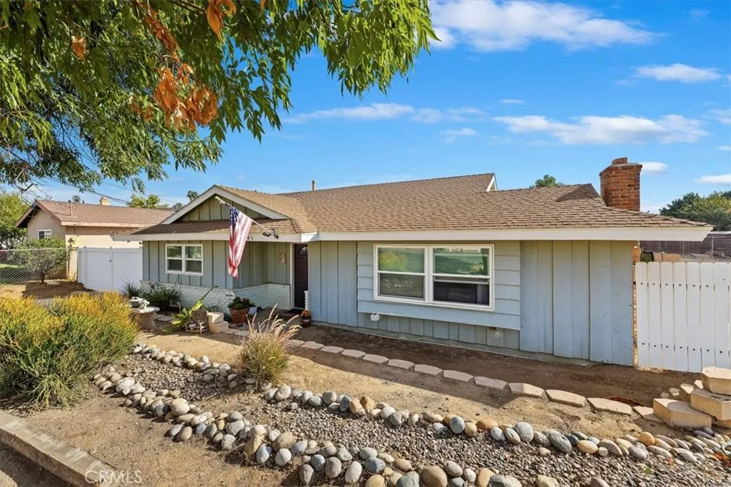 2041 Mountain, Norco, California 92860 home-pic-37