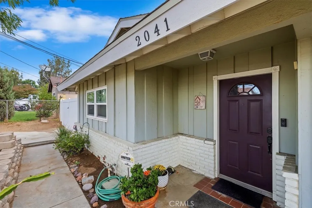 2041 Mountain, Norco, California 92860 home-pic-8