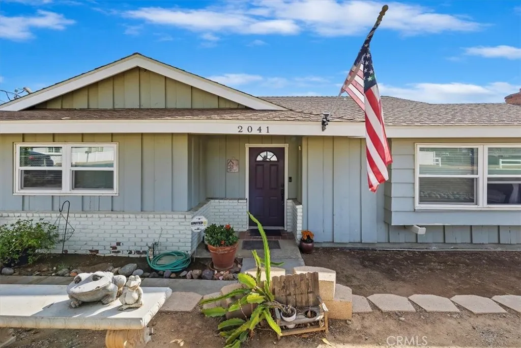 2041 Mountain, Norco, California 92860 home-pic-6