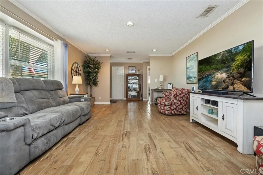 2041 Mountain, Norco, California 92860 home-pic-11