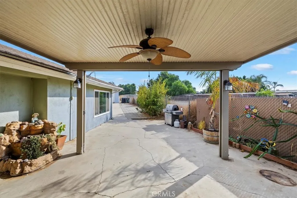 2041 Mountain, Norco, California 92860 home-pic-33