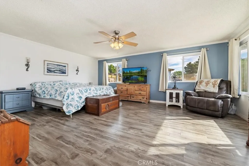 2041 Mountain, Norco, California 92860 home-pic-25