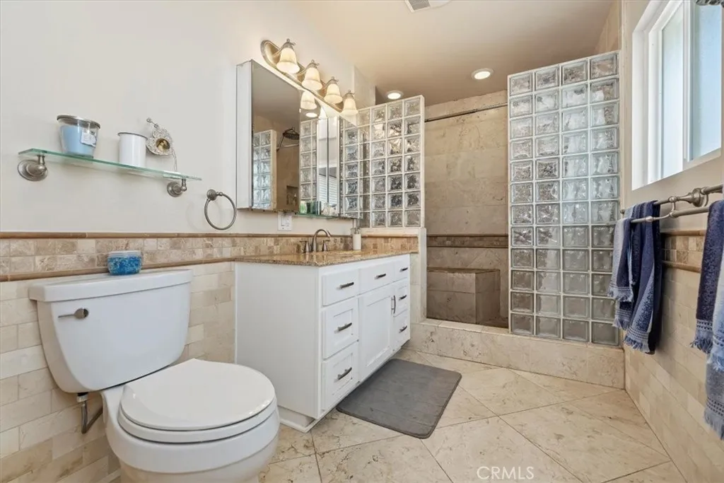 2041 Mountain, Norco, California 92860 home-pic-27