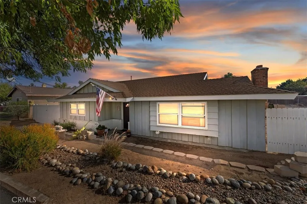 2041 Mountain, Norco, California 92860 home-pic-1