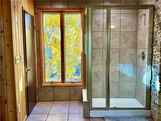 39050 Willow Landing, Big Bear Lake, California 92315