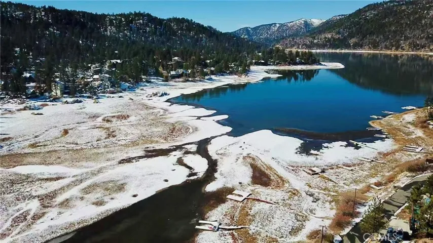 39050 Willow Landing, Big Bear Lake, California 92315