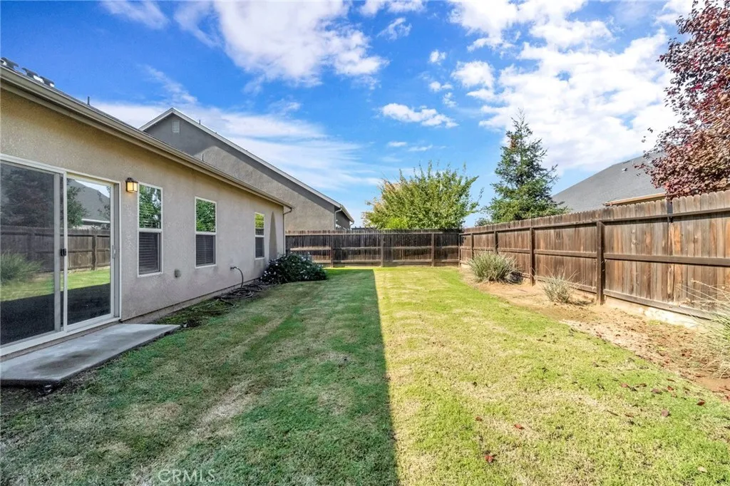 6165 E Farrin, Fresno, California 93727 home-pic-40