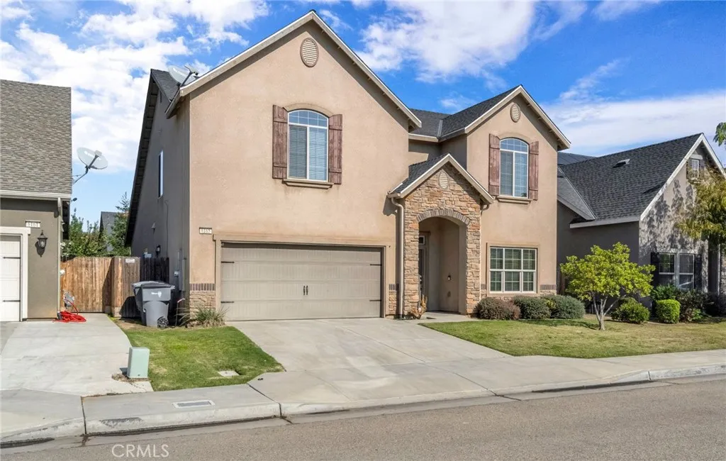6165 E Farrin, Fresno, California 93727 home-pic-1
