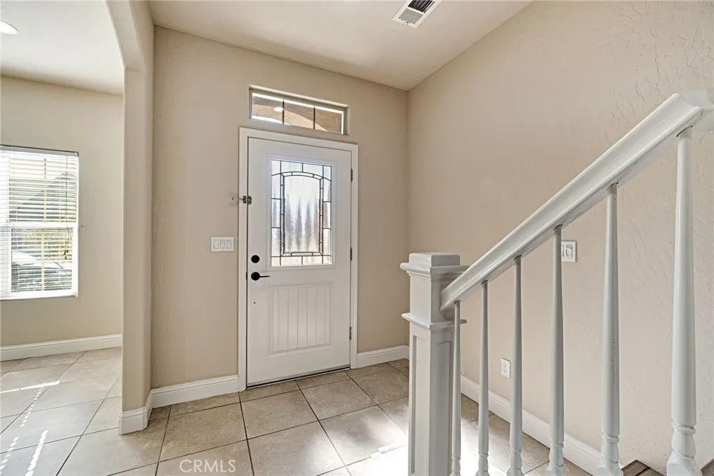 6165 E Farrin, Fresno, California 93727 home-pic-4