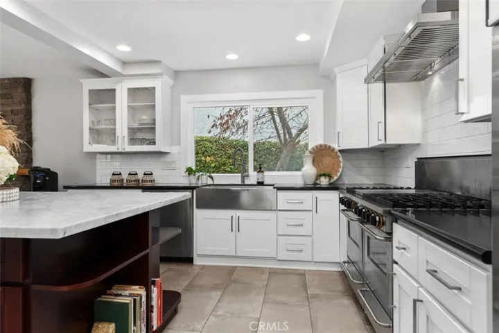 21832 Bass Lake, Lake Forest, California 92630
