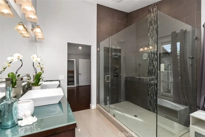 21832 Bass Lake, Lake Forest, California 92630