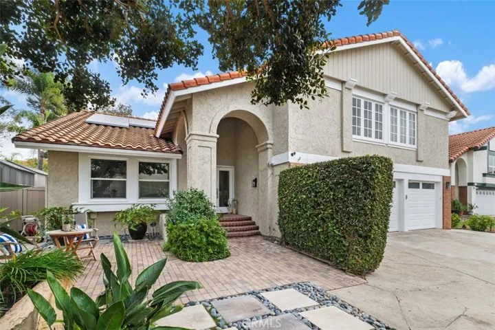 21832 Bass Lake, Lake Forest, California 92630