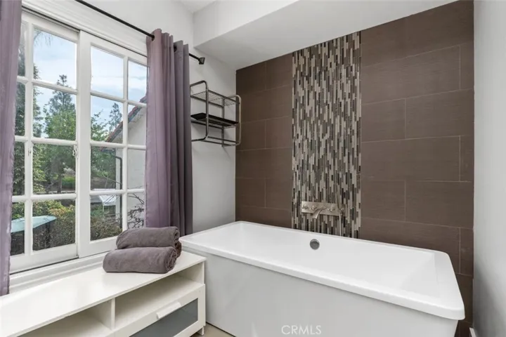 21832 Bass Lake, Lake Forest, California 92630