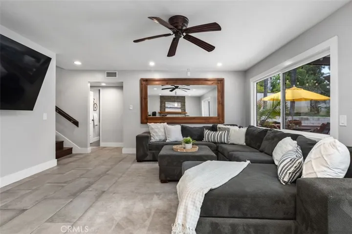 21832 Bass Lake, Lake Forest, California 92630