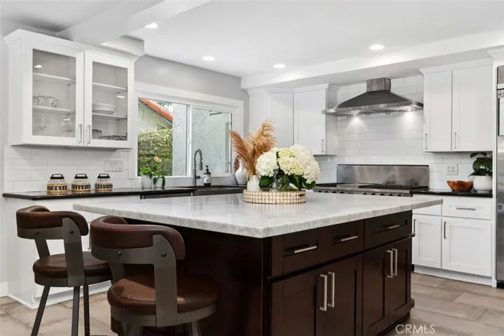 21832 Bass Lake, Lake Forest, California 92630