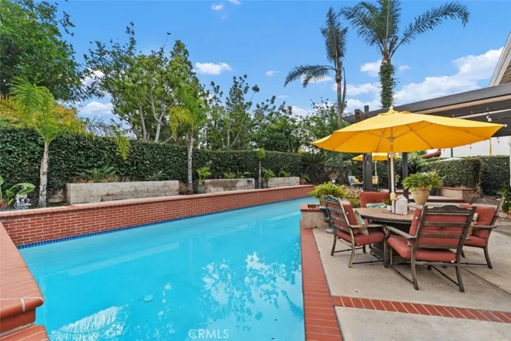 21832 Bass Lake, Lake Forest, California 92630