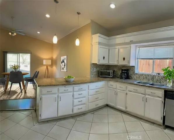 Virtually staged