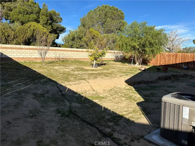 16312 Molino, Victorville, California 92395
